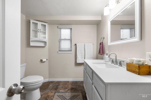 2251 S Sumac St, Boise, ID 83706