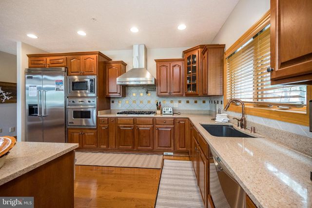 165 PARKSIDE NORTH CT, Mc Henry, MD 21541