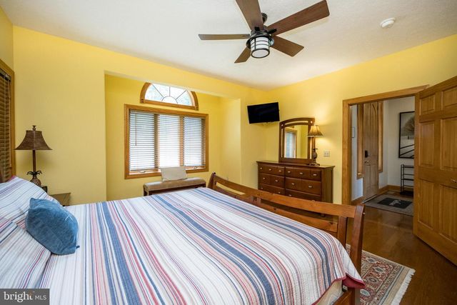 165 PARKSIDE NORTH CT, Mc Henry, MD 21541