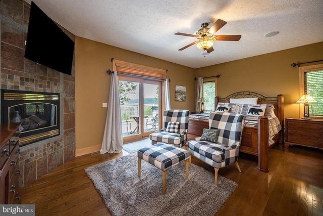 165 PARKSIDE NORTH CT, Mc Henry, MD 21541