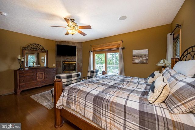 165 PARKSIDE NORTH CT, Mc Henry, MD 21541