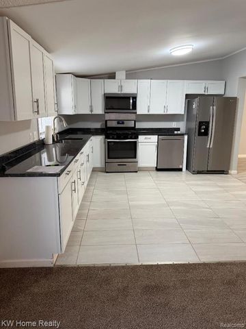 22160 Averhill Street, Farmington Hills, MI 48336