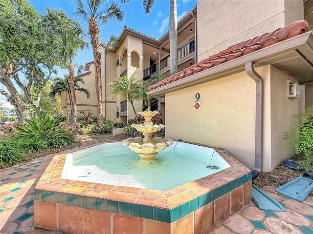 2400 FEATHER SOUND DRIVE 933, Clearwater, FL 33762