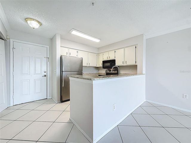 2400 FEATHER SOUND DRIVE 933, Clearwater, FL 33762