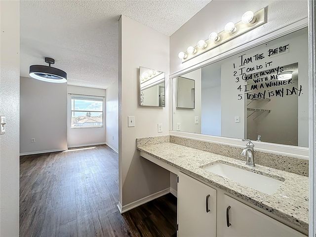 2400 FEATHER SOUND DRIVE 933, Clearwater, FL 33762