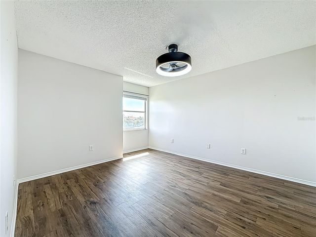 2400 FEATHER SOUND DRIVE 933, Clearwater, FL 33762