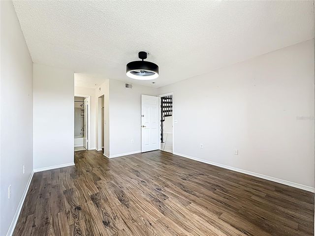 2400 FEATHER SOUND DRIVE 933, Clearwater, FL 33762