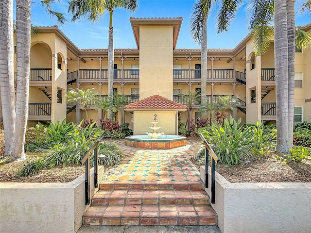 2400 FEATHER SOUND DRIVE 933, Clearwater, FL 33762