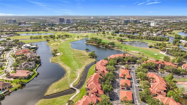 2400 FEATHER SOUND DRIVE 933, Clearwater, FL 33762