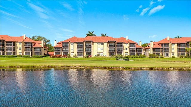 2400 FEATHER SOUND DRIVE 933, Clearwater, FL 33762