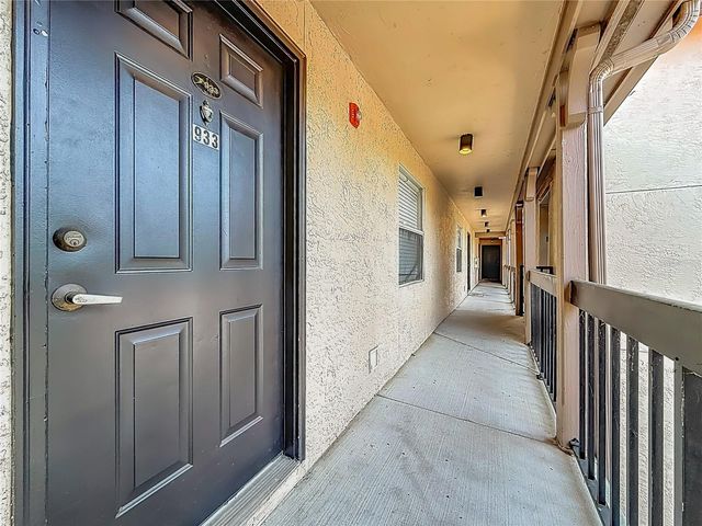 2400 FEATHER SOUND DRIVE 933, Clearwater, FL 33762