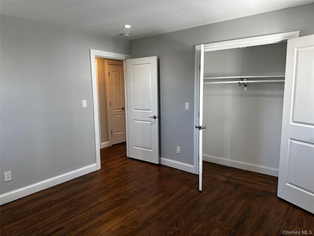 56 Marwood Road N 2nd Fl, Port Washington, NY 11050