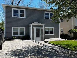 56 Marwood Road N 2nd Fl, Port Washington, NY 11050