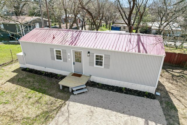 88 Live Oak Street, Alvarado, TX 76009