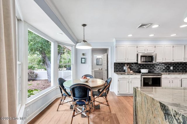 207 River Drive, Southport, NC 28461