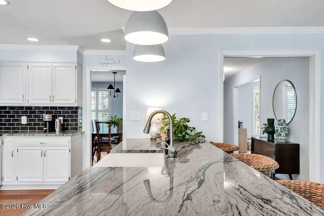 207 River Drive, Southport, NC 28461