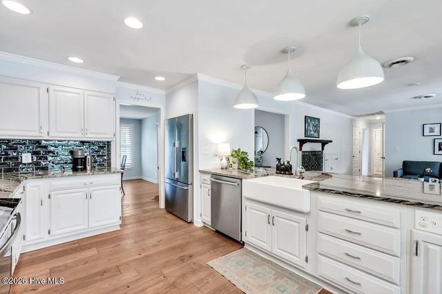 207 River Drive, Southport, NC 28461