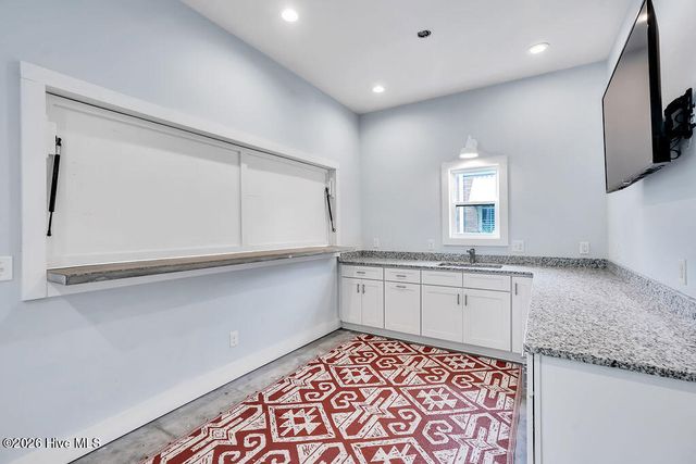 207 River Drive, Southport, NC 28461