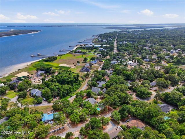 207 River Drive, Southport, NC 28461
