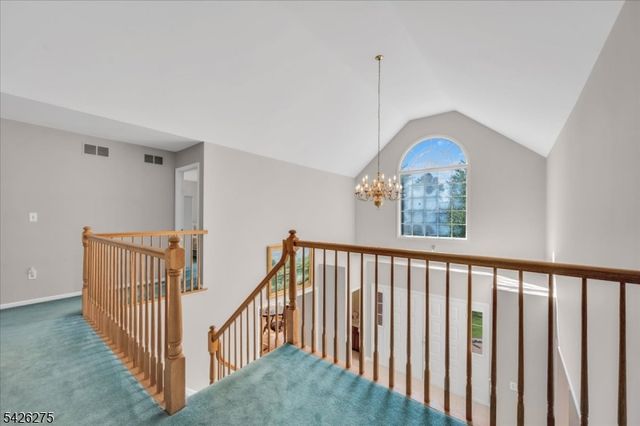 25 Solomon Dr, Bridgewater Twp., NJ 08807