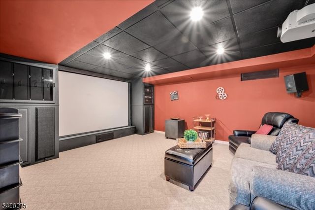 25 Solomon Dr, Bridgewater Twp., NJ 08807