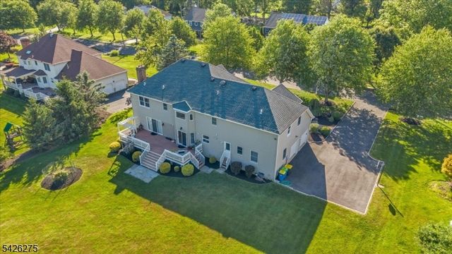 25 Solomon Dr, Bridgewater Twp., NJ 08807