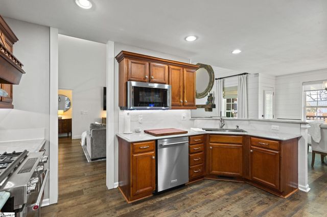 116A Ridge Road, Greenville, SC 29607