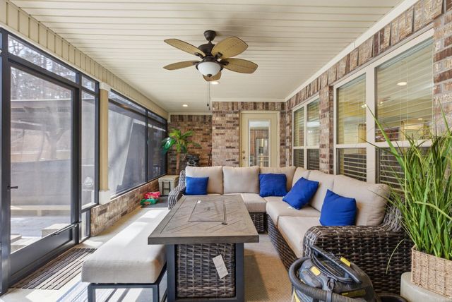 1101 Evening Sunset Circle, Redfield, AR 72132