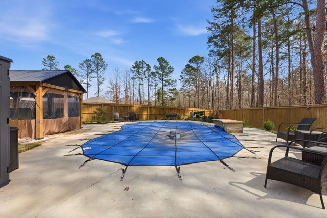 1101 Evening Sunset Circle, Redfield, AR 72132