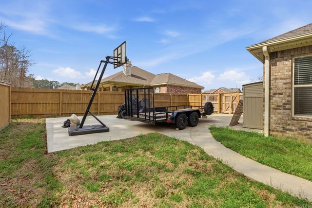 1101 Evening Sunset Circle, Redfield, AR 72132