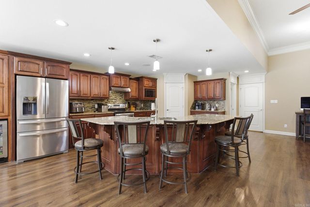 1101 Evening Sunset Circle, Redfield, AR 72132