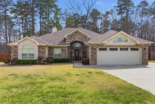 1101 Evening Sunset Circle, Redfield, AR 72132