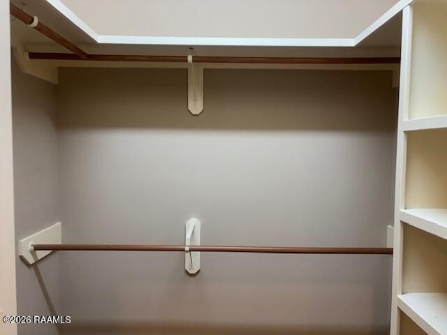 213 Olive Vista Drive, Scott, LA 70583