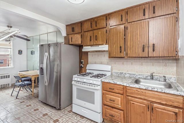 80-09 30th Avenue, Jackson Heights, NY 11370