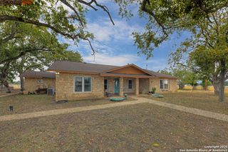 3136 Bolton, Marion, TX 78124
