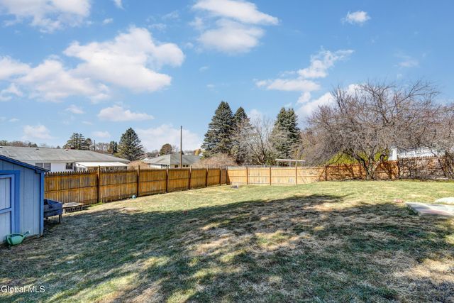 39 Julia Street, Amsterdam, NY 12010