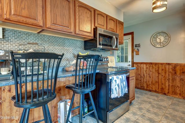 39 Julia Street, Amsterdam, NY 12010