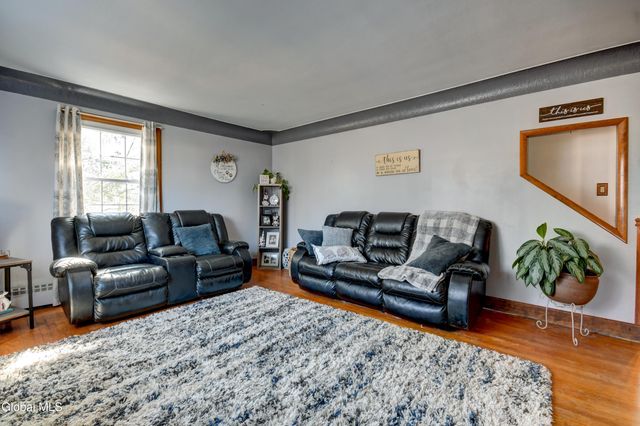 39 Julia Street, Amsterdam, NY 12010