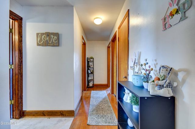 39 Julia Street, Amsterdam, NY 12010