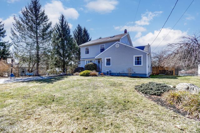 39 Julia Street, Amsterdam, NY 12010