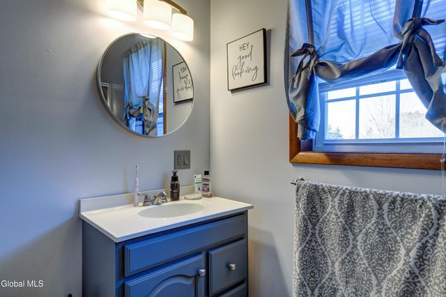 39 Julia Street, Amsterdam, NY 12010