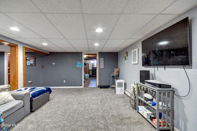 39 Julia Street, Amsterdam, NY 12010