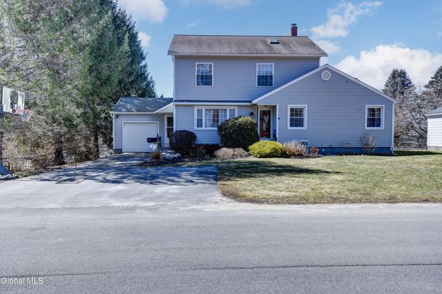 39 Julia Street, Amsterdam, NY 12010