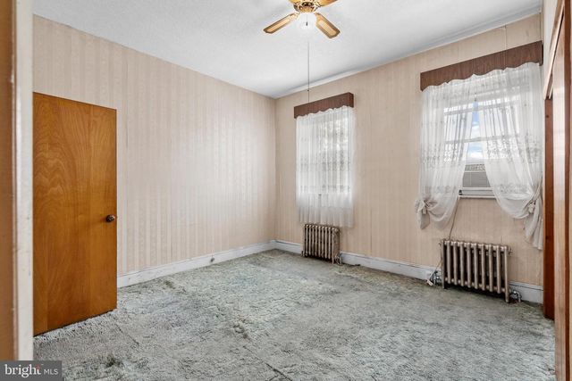 1147 SNYDER AVE, Philadelphia, PA 19148