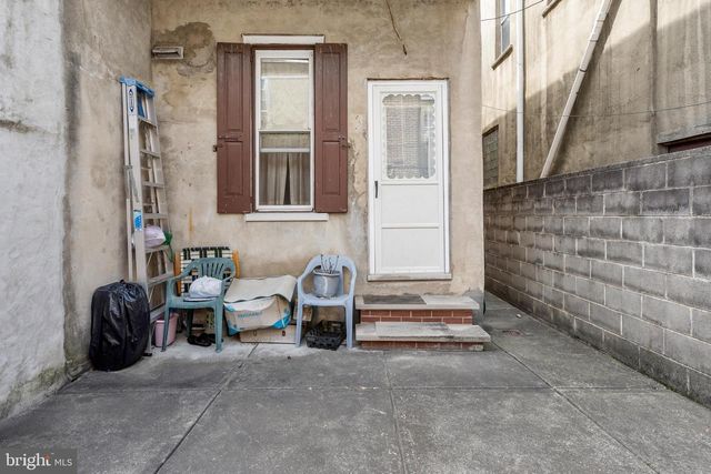 1147 SNYDER AVE, Philadelphia, PA 19148