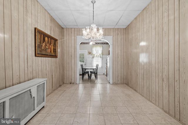 1147 SNYDER AVE, Philadelphia, PA 19148