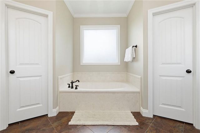 9290 Pecan Grove Drive, Mobile, AL 36695