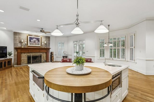 1065 Arbor NE Trace, Atlanta, GA 30319