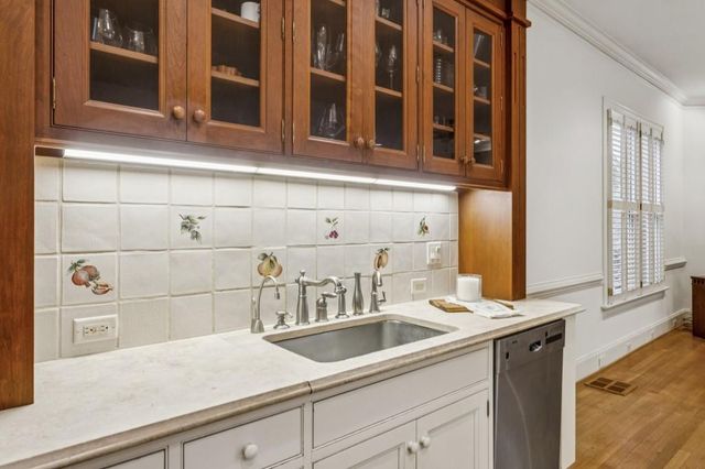 1065 Arbor NE Trace, Atlanta, GA 30319