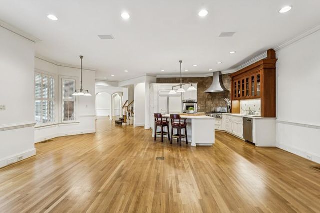 1065 Arbor NE Trace, Atlanta, GA 30319